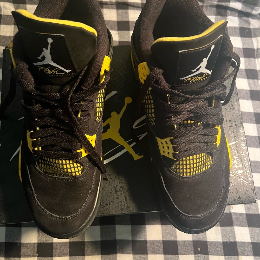 Jordan Retro 4’s - Picture 5 of 6
